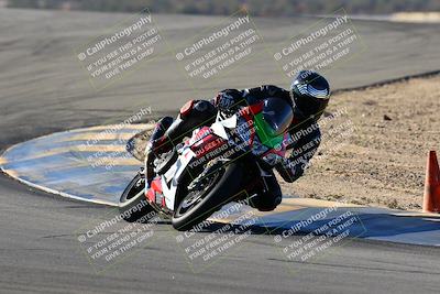 media/Jan-09-2022-SoCal Trackdays (Sun) [[2b1fec8404]]/Turns 9 and 8 (920am)/